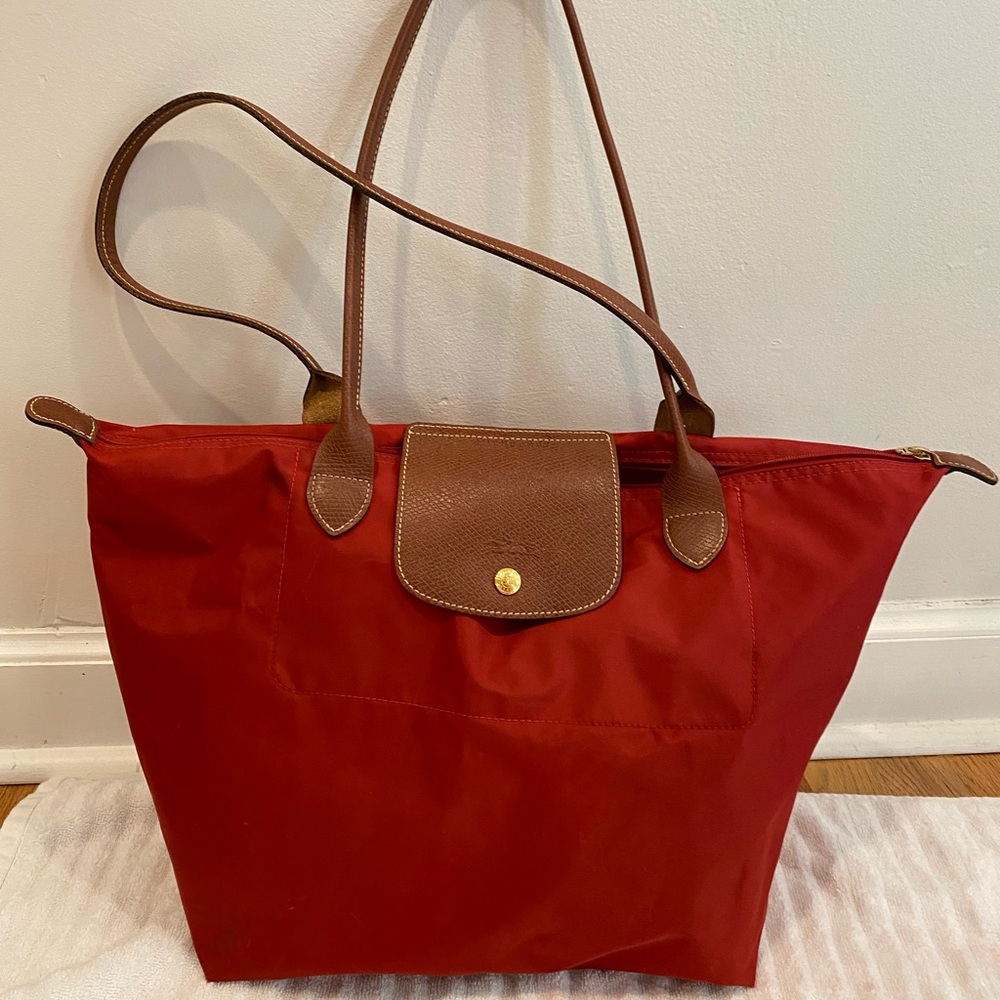 Longchamp medium tote with long straps